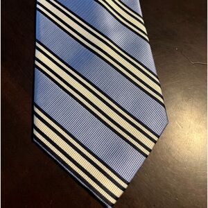Chaps 100% imported silk striped neck tie